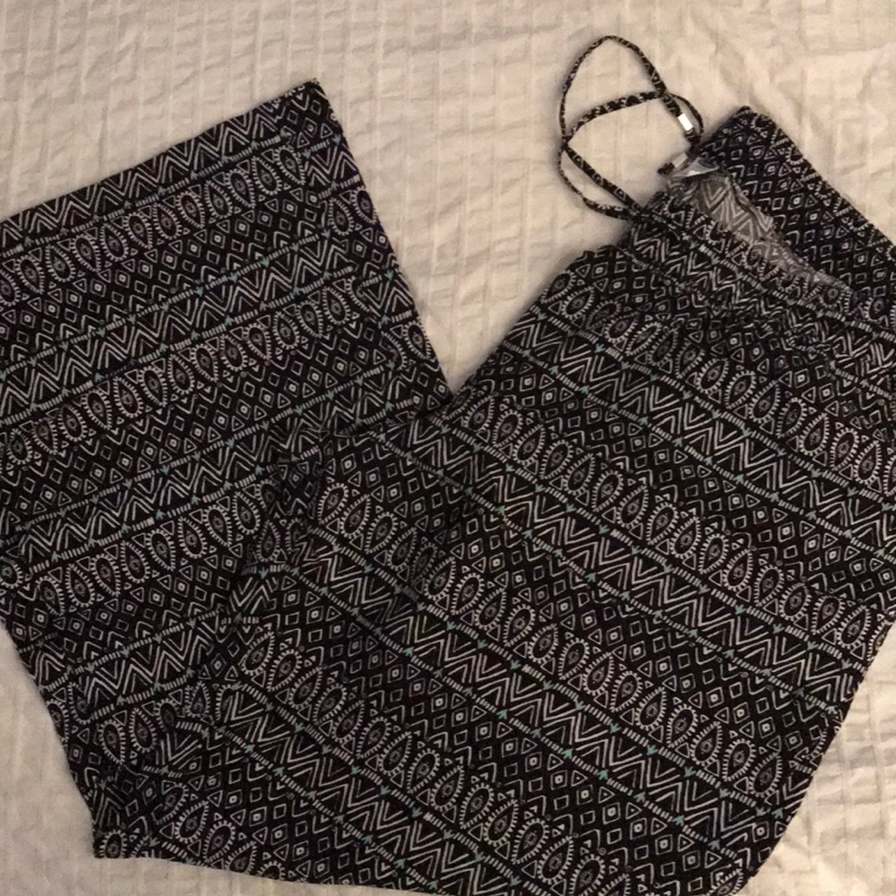 Old Navy Wide Leg Pant